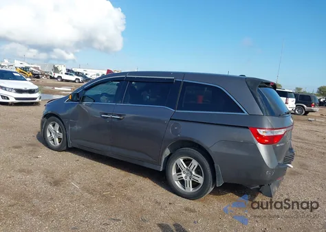2011 Honda Odyssey Touring/Touring Elite z USA, uszkodzony, nr VIN 5FNRL5H93BB104436